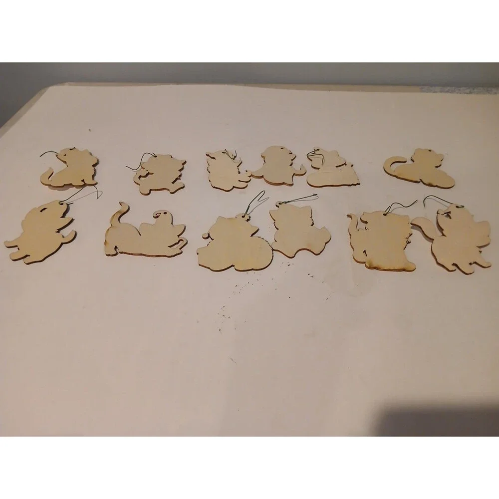 32 Christmas Cat  Kitten Ornaments Chunful Ornaments  Wooden Hanging Tree